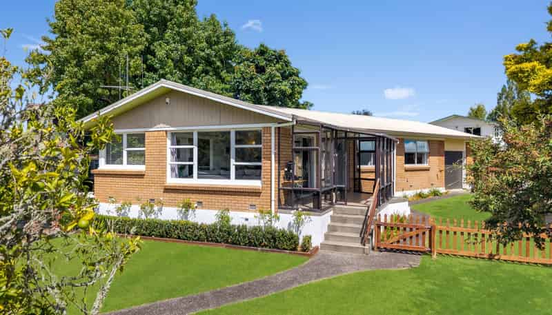 38 Pelorus Street, Glenview