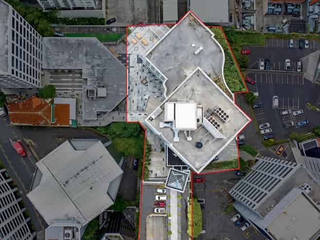 FULLY LEASED TOWER WITH 249 CAR PARKS
