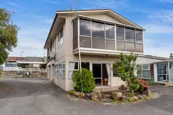 12F Radnor Street, Hamilton Central