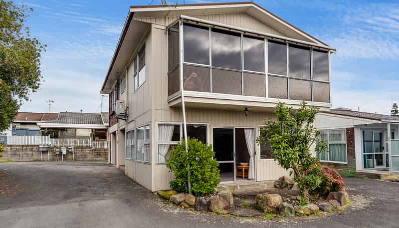 12F Radnor Street, Hamilton Central
