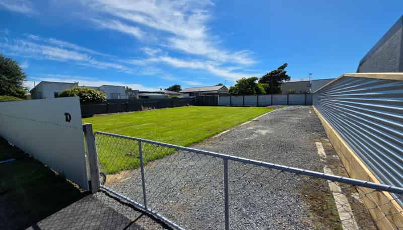 70 Jenkin Street, Strathern