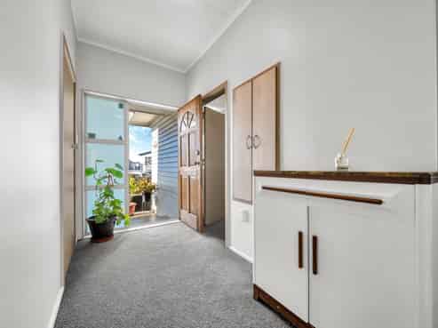 52 Station Road, Papatoetoe