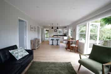 33 Horopito Road, Waikanae