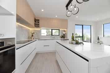 1A Scout Ave, Three Kings