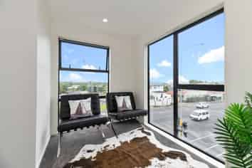 1A Scout Ave, Three Kings