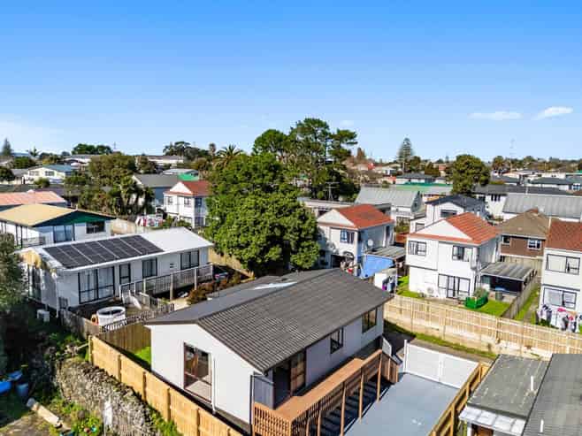 2/34 Ferndale Road, Mount Wellington