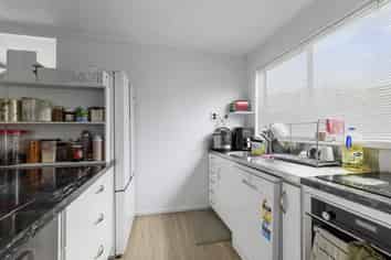 2/13 Japonica Crescent, Ranui Heights