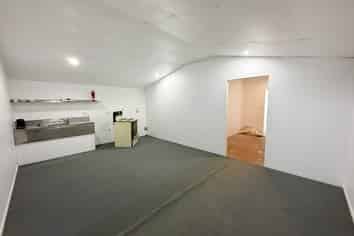 COLD STORAGE FACILITY WITH OFFICE SPACE ABOVE
