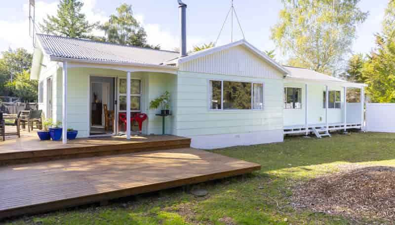 722 River Road, Broadlands Forest