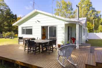 722 River Road, Broadlands Forest