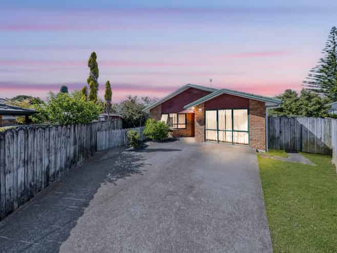 16 Matilda Place, Weymouth