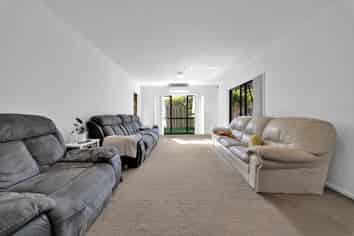 16 Matilda Place, Weymouth