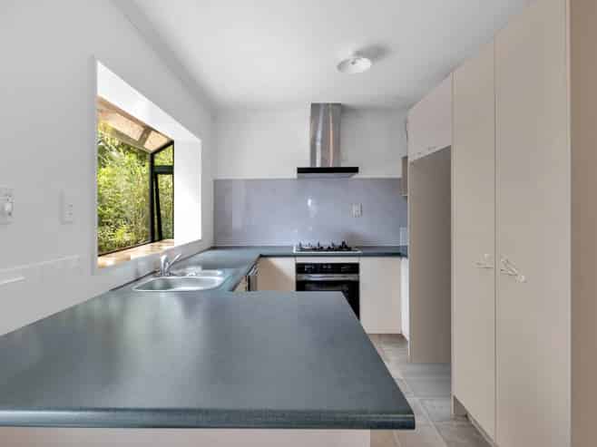 16 Matilda Place, Weymouth