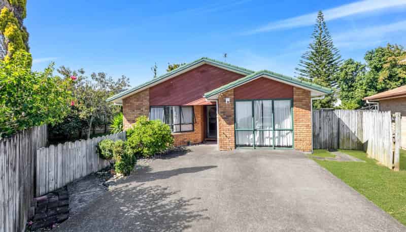 16 Matilda Place, Weymouth