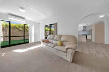 16 Matilda Place, Weymouth