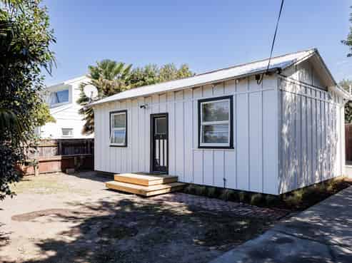 706A Williams Street, Mahora