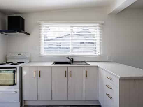 706A Williams Street, Mahora