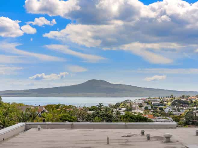 26 Walmsley Road, Saint Heliers