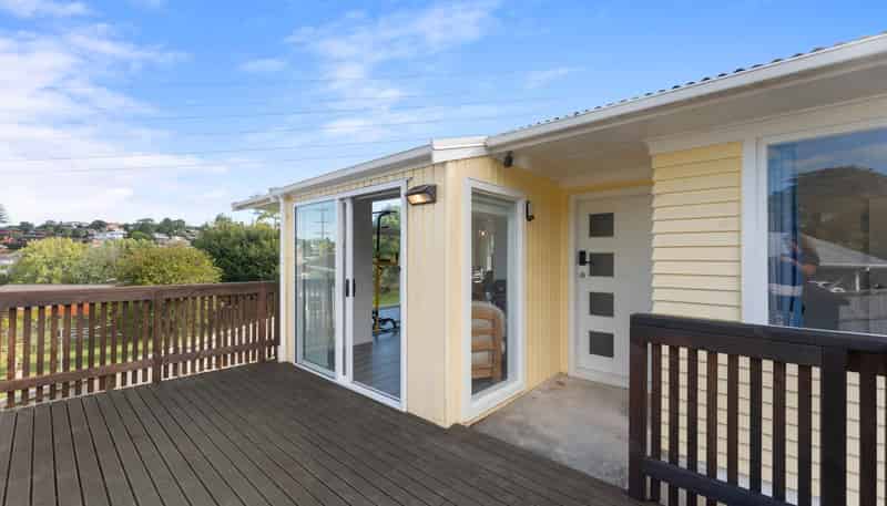 62 Totaravale Drive, Totara Vale