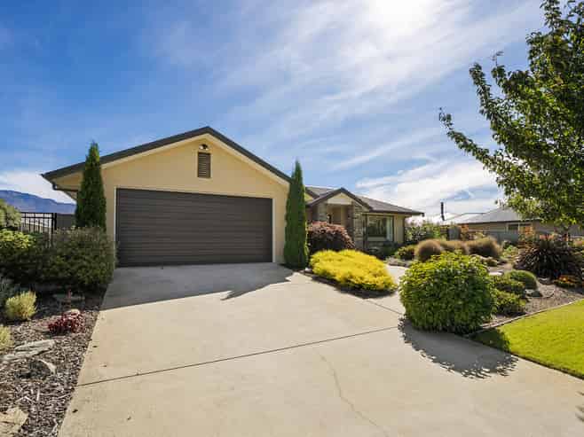 7 De Bettencor Place, Mount Pisa, Cromwell