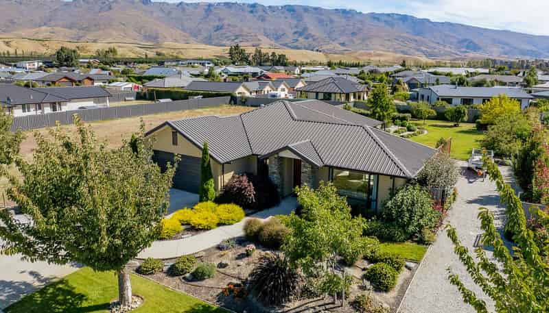 7 De Bettencor Place, Mount Pisa, Cromwell