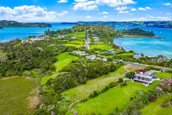 252 Ridge Road, Mahurangi East