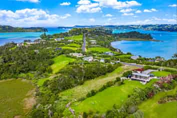 252 Ridge Road, Mahurangi East