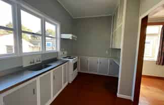 84 Quadrant Road, Onehunga