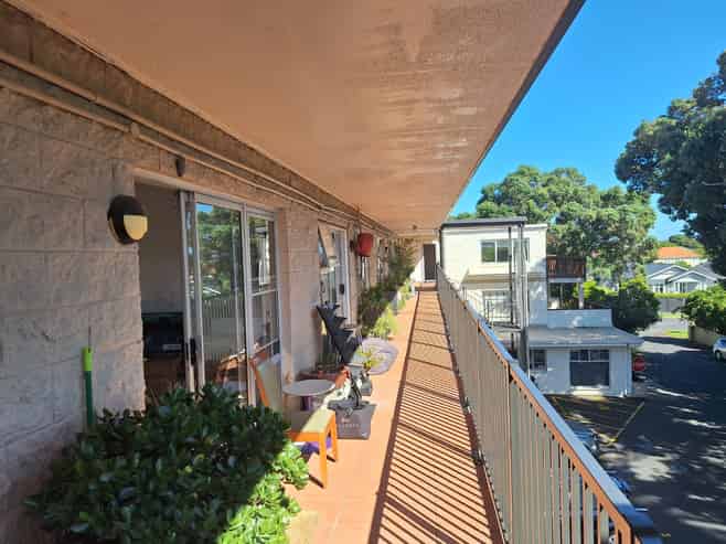 22/43 Woodward Road, Mount Albert