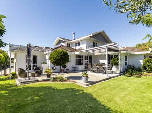 18 Birdwood Street, Taradale