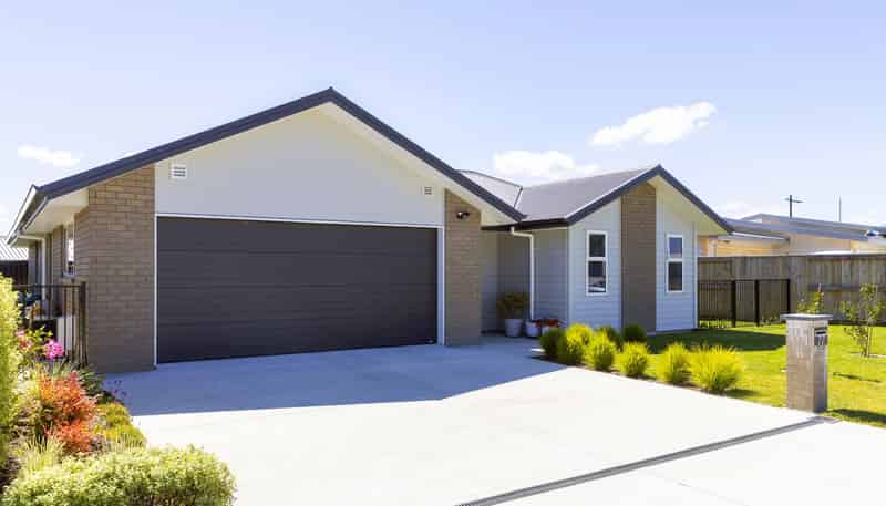 77 Harakeke Drive, Wharewaka