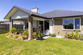 77 Harakeke Drive, Wharewaka