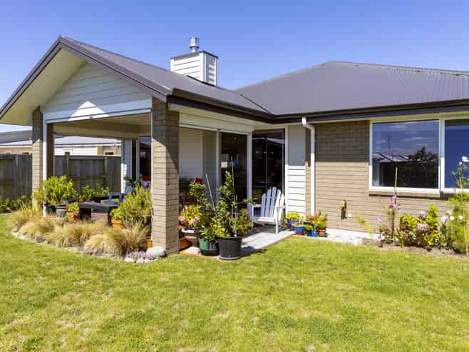 77 Harakeke Drive, Wharewaka