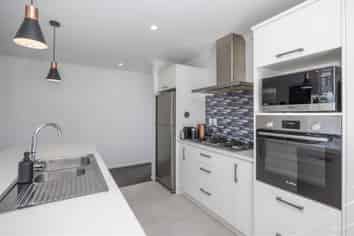 18  Keyes St, Chedworth