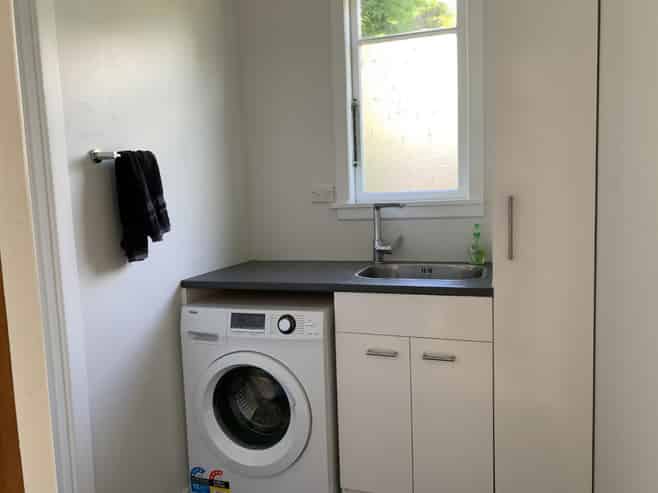 24 Ewing Road, Riverside