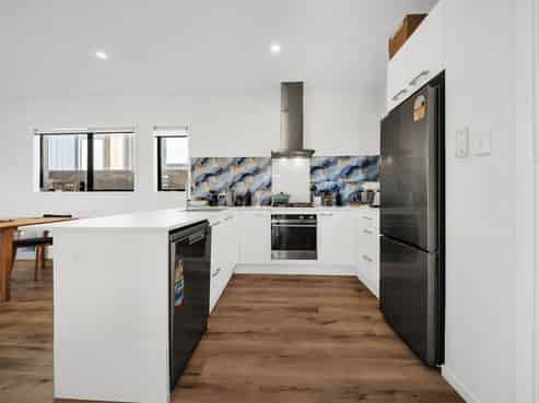 18 Canna Street, Flat Bush