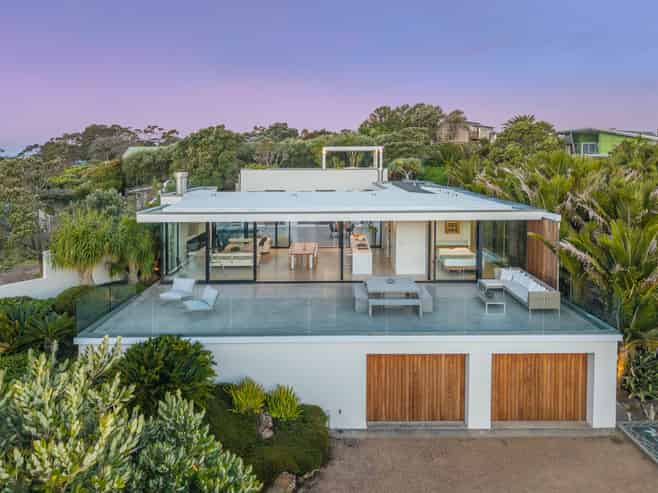 38 View Road, Ostend