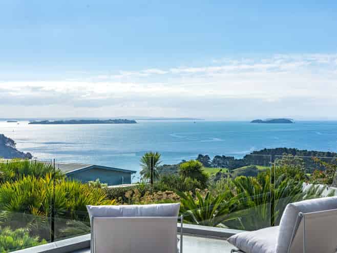 38 View Road, Ostend