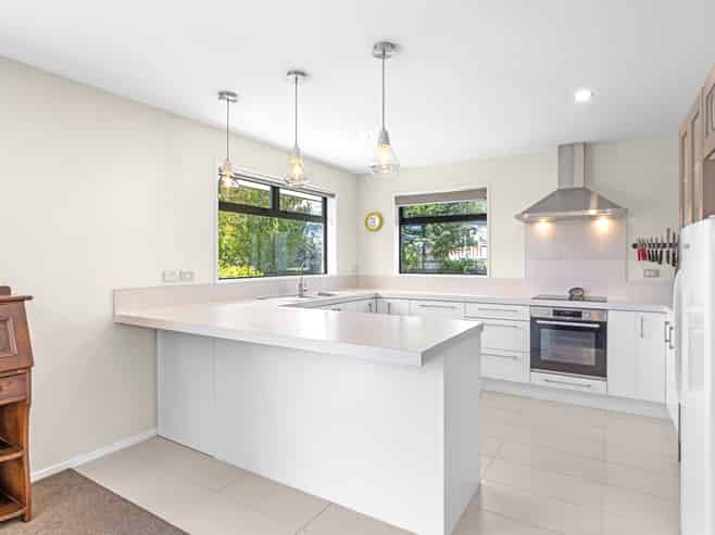 4 Cordelia Lane, Heathcote Valley