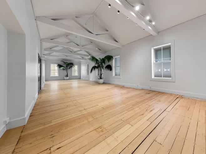 CBRE - Affordable Turn-Key Offices in CBD