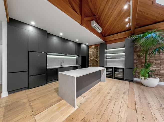 CBRE - Affordable Turn-Key Offices in CBD