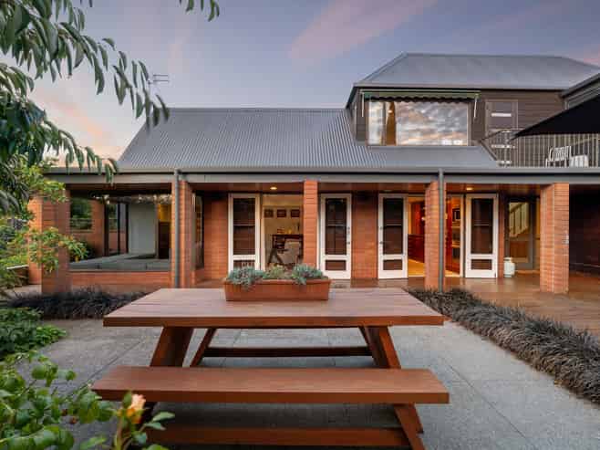 8 Frith Place, Burnside