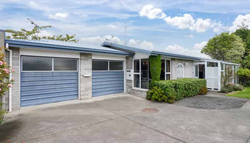 15B Duke Street, GLADSTONE