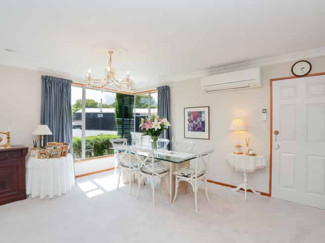 15B Duke Street, GLADSTONE