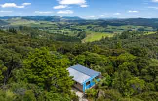 251 Dangen Road, Peria