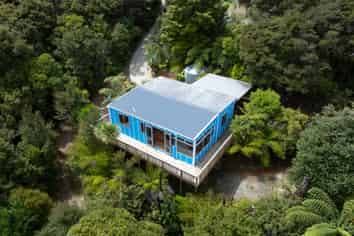 251 Dangen Road, Peria