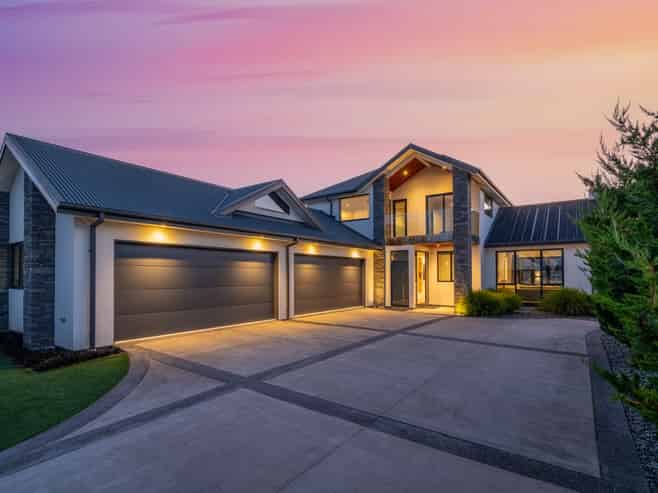 39 Waterstock Way, Parklands