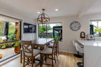 46 Dale Road, Raumati South