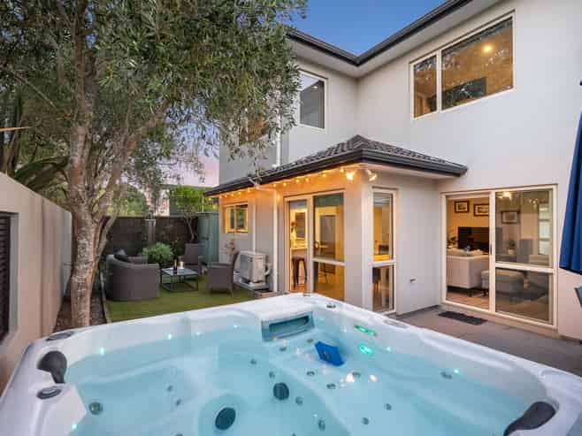 4A Birkley Road, Bayswater