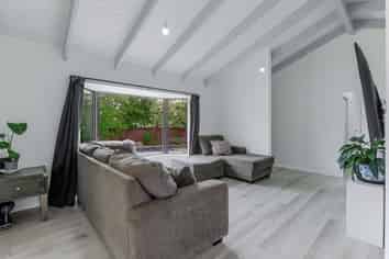 11 Spackman Crescent, Paraparaumu